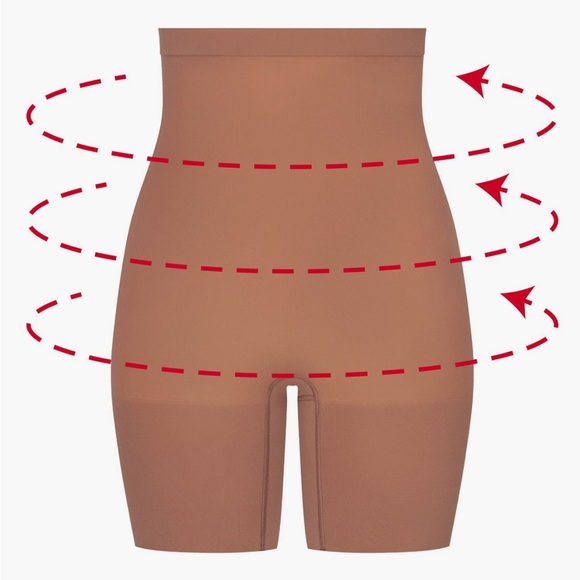 Spanx High Power Short NIB Size L - Picture 4 of 5